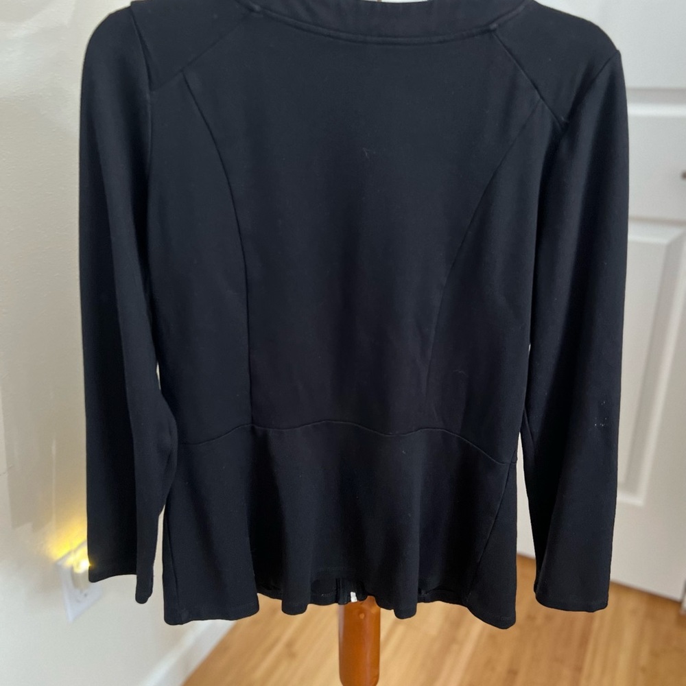Women’s Ruby Ribbon zip up - Picture 3 of 3